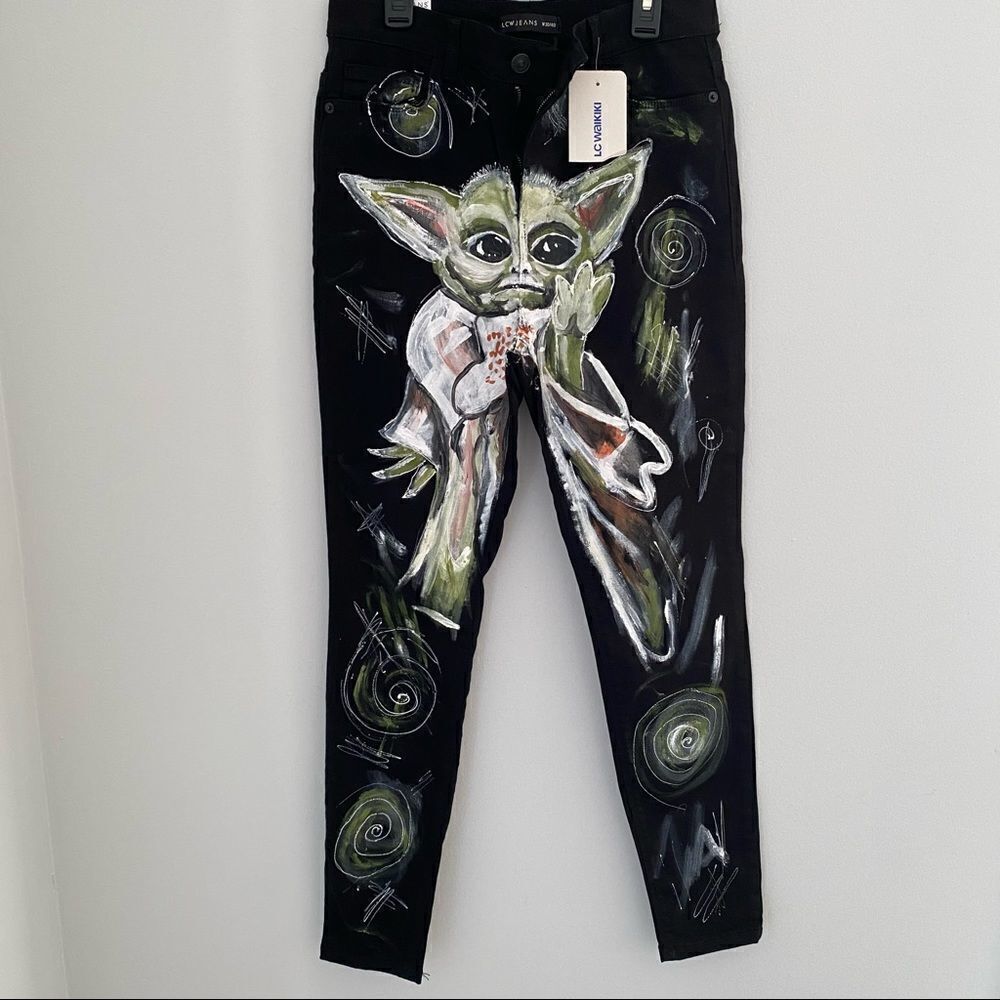 Star Wars Baby Yoda Printed Skinny Jeans